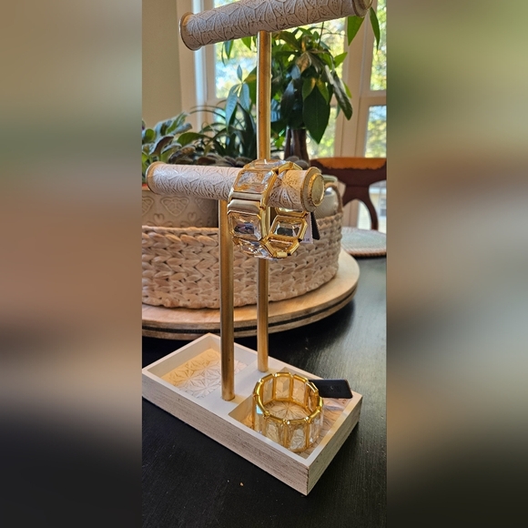 J. Crew Rectangle Stone (Clear) Bracelet - Picture 2 of 8